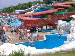 Parc acvatic AQUAPARK > tobogane apa, piscine, strand, bai termale, 190 km de Baia Mare - Hajduszoboszlo, MM, m2592_9.jpg